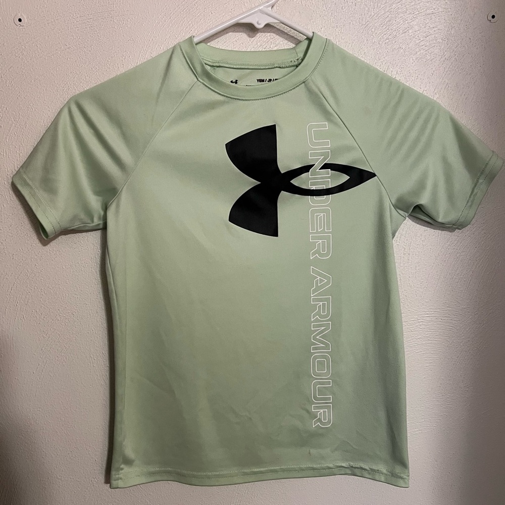 UNDER ARMOUR Classic Logo Quick Dry Casual Athletic T Shirt Green Black Boys Sm